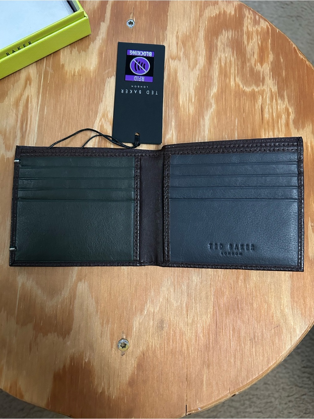 Ted Baker Pebbled Leather Wallet NWT - Picture 2 of 9
